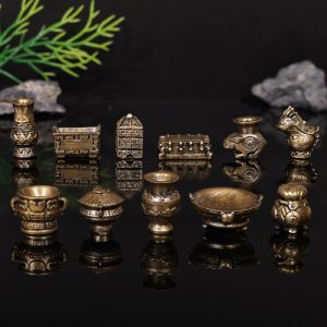 Mini Bronze-Look Ritual Vessels – 1-2 cm Resin Micro-Landscape Set,